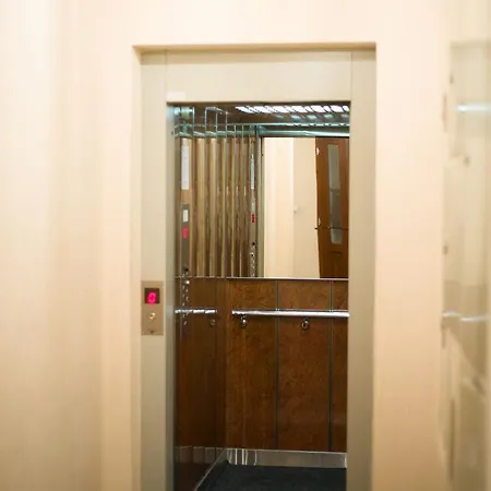 Cracow Old City Apartments - Friendhouse *