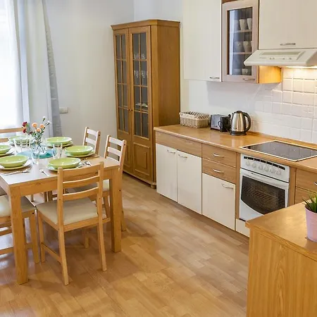 Cracow Old City Apartments - Friendhouse Apartment Krakow