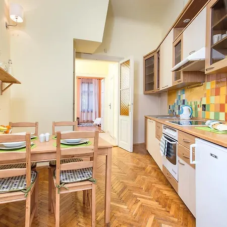 Cracow Old City Apartments - Friendhouse Appartamento Cracovia
